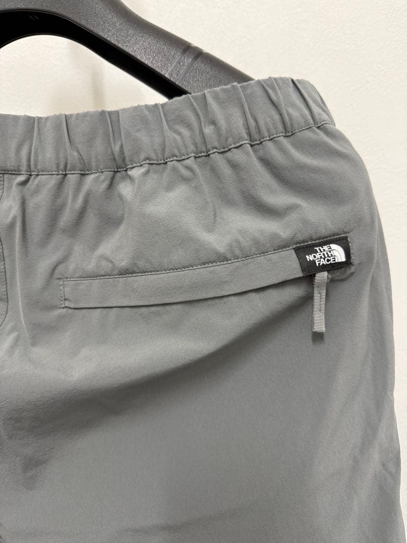 ノースフェイス　エイペックスリラックスパンツ　NB32261 グレー　Sサイズ — image 3