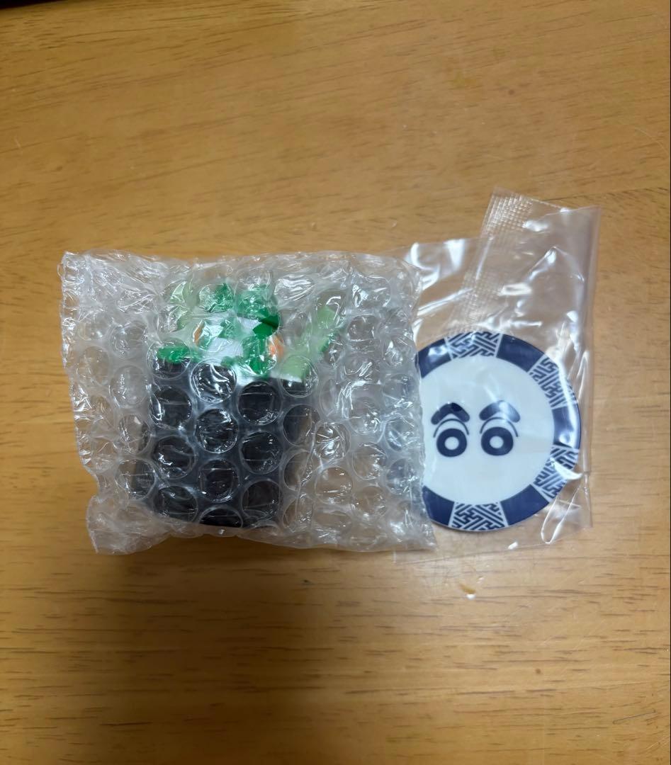 【新品未使用】クレヨンしんちゃん お寿司マスコット ガチャガチャ 4点セット — image 3