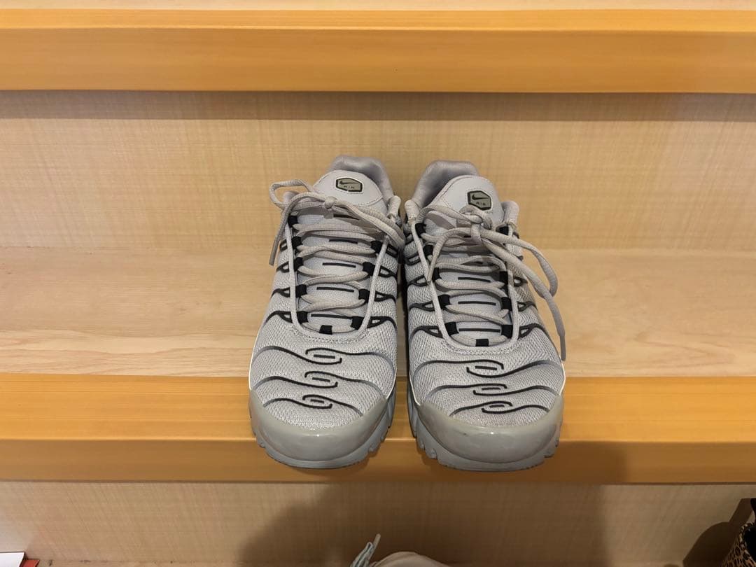 ハ*ド様 NIKE Air Max Plus Grey — image 3