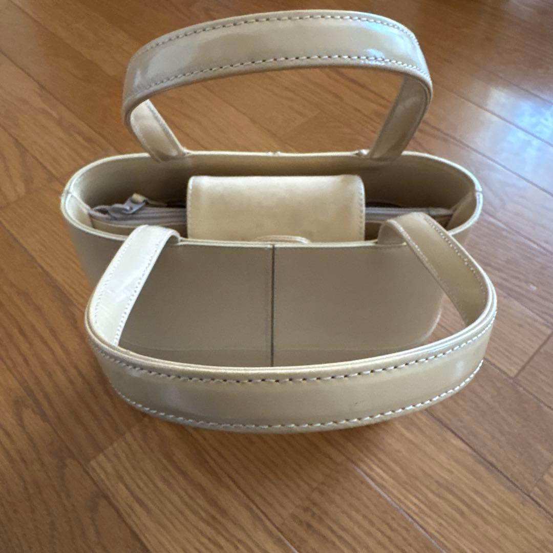 Chalet Blanc（シャレブラン）のハンドバッグ　新品未使用 — image 2