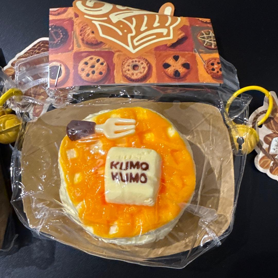 Bread スクイーズ KUMO KUMO パンケーキ スクイーズ 2個セット — image 2