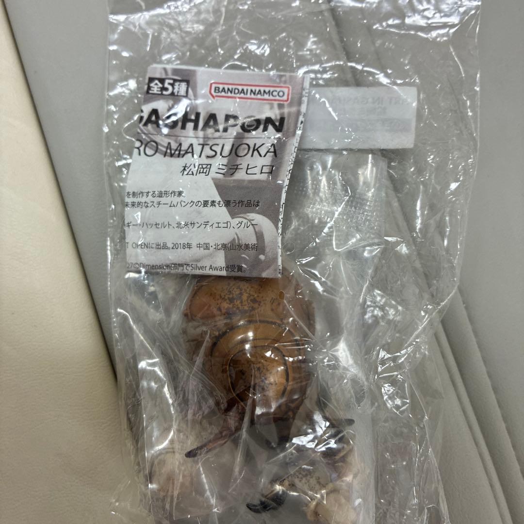 ミミズク(ゴールド) ART IN GASHAPON 松岡ミチヒロ — image 2