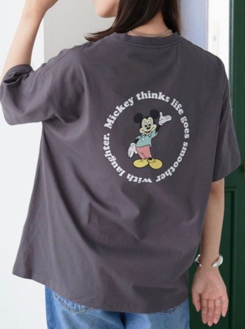 【新品・タグ付き】Disney ミッキーバックグラフィックプリント半袖Tシャツ — image 3