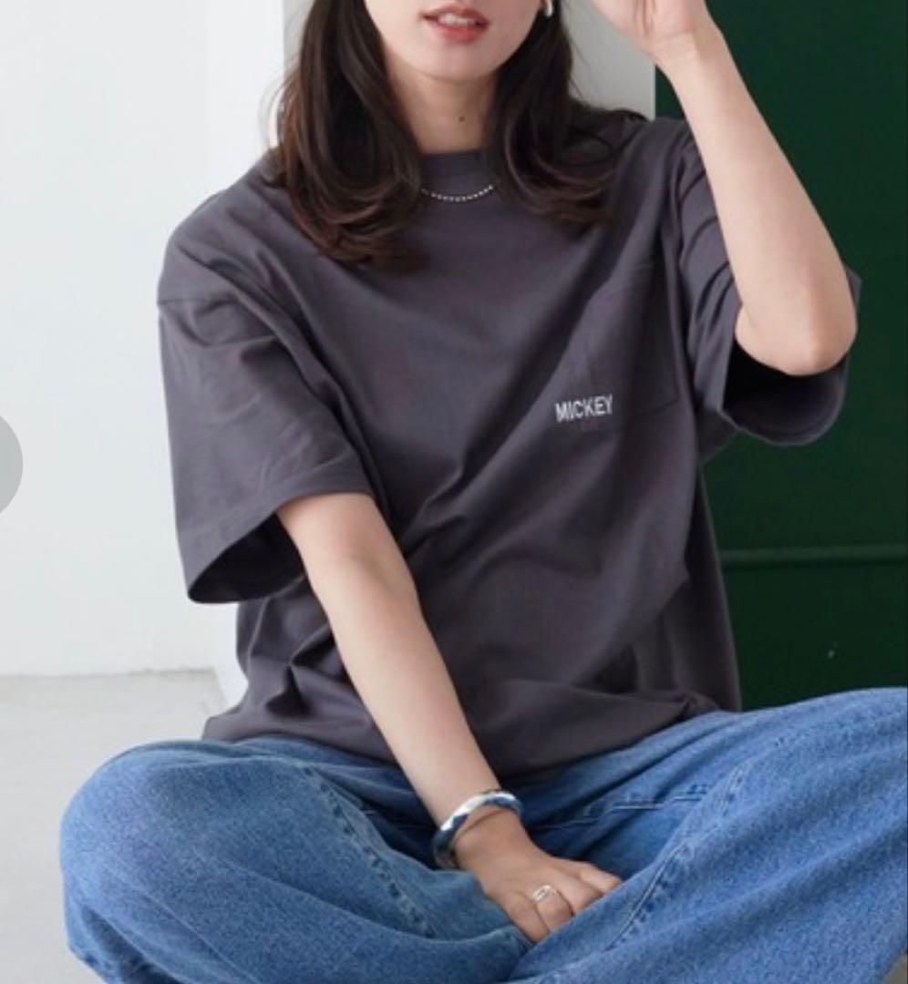【新品・タグ付き】Disney ミッキーバックグラフィックプリント半袖Tシャツ — image 4
