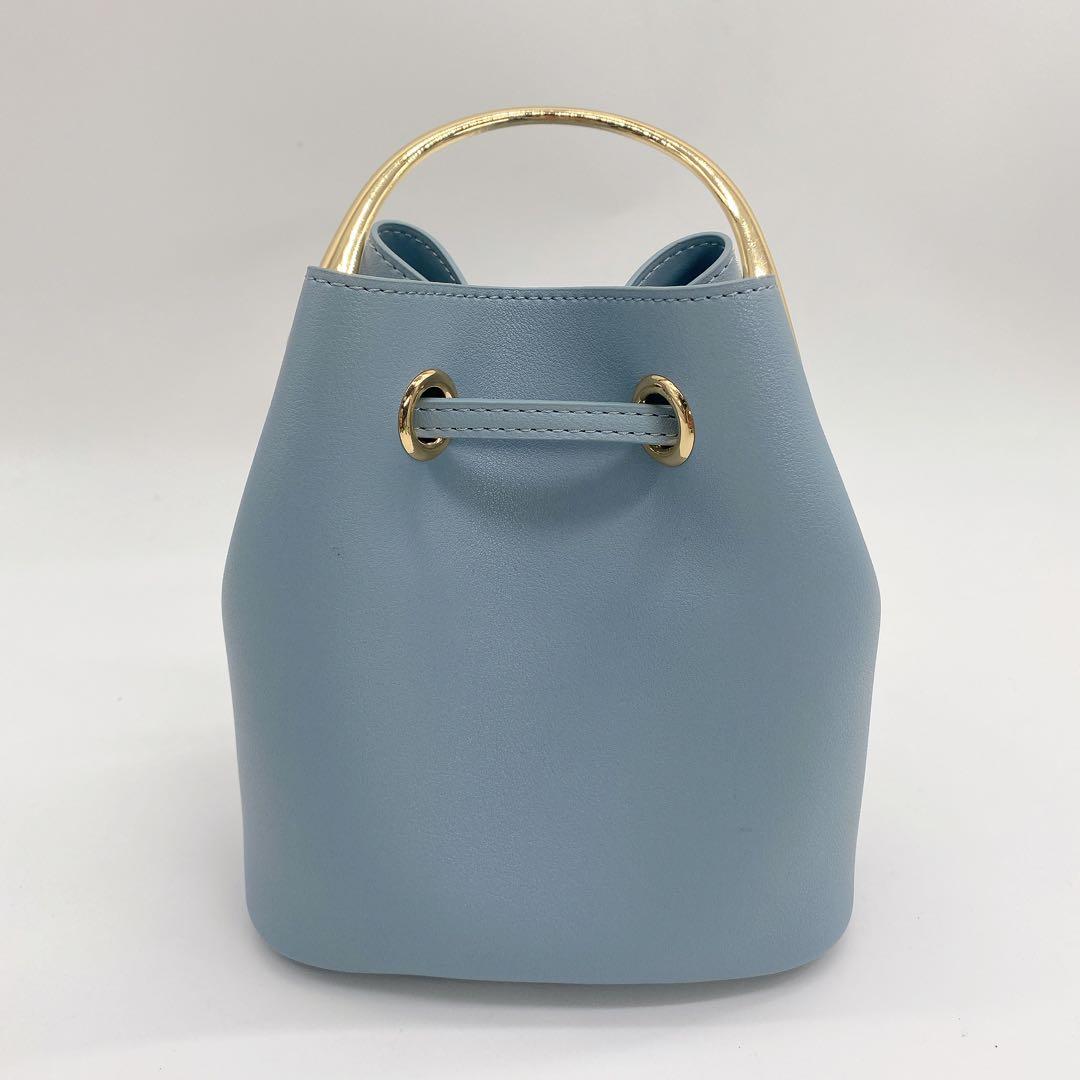 【美品】巾着型ミニハンドバッグ ブルー 系ゴールド金具 — image 4