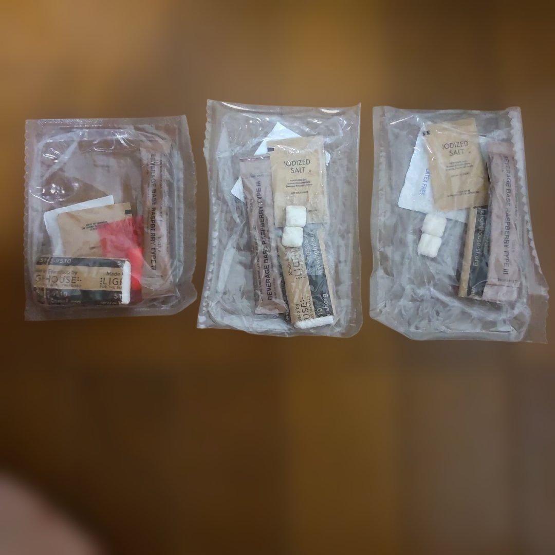 米軍 MRE スプーン 3本 おまけ付き 軍放出品 ミリタリー — image 4