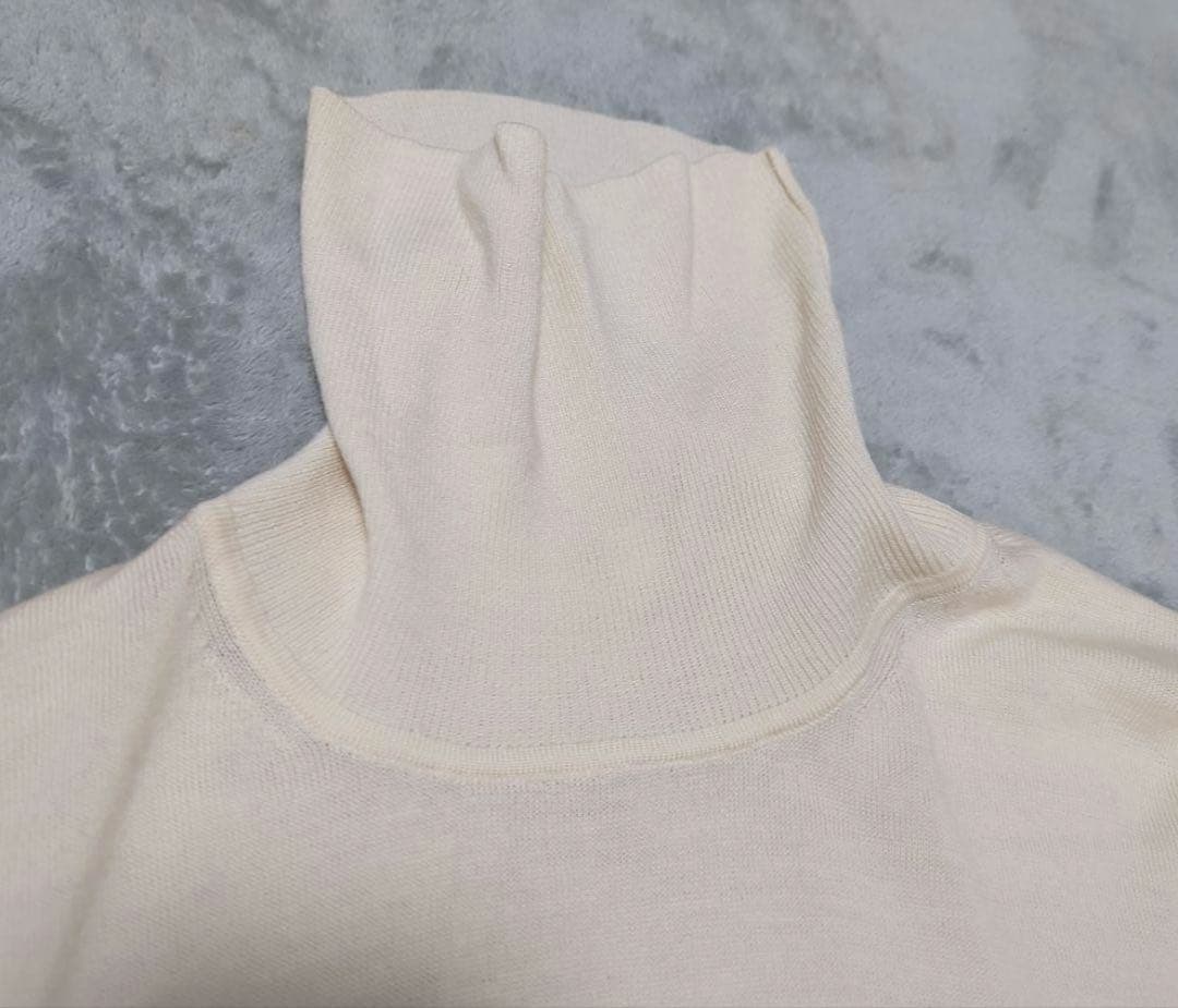 UNIQLO 450538 S エクストラファインメリノタートルネックセーター — image 3