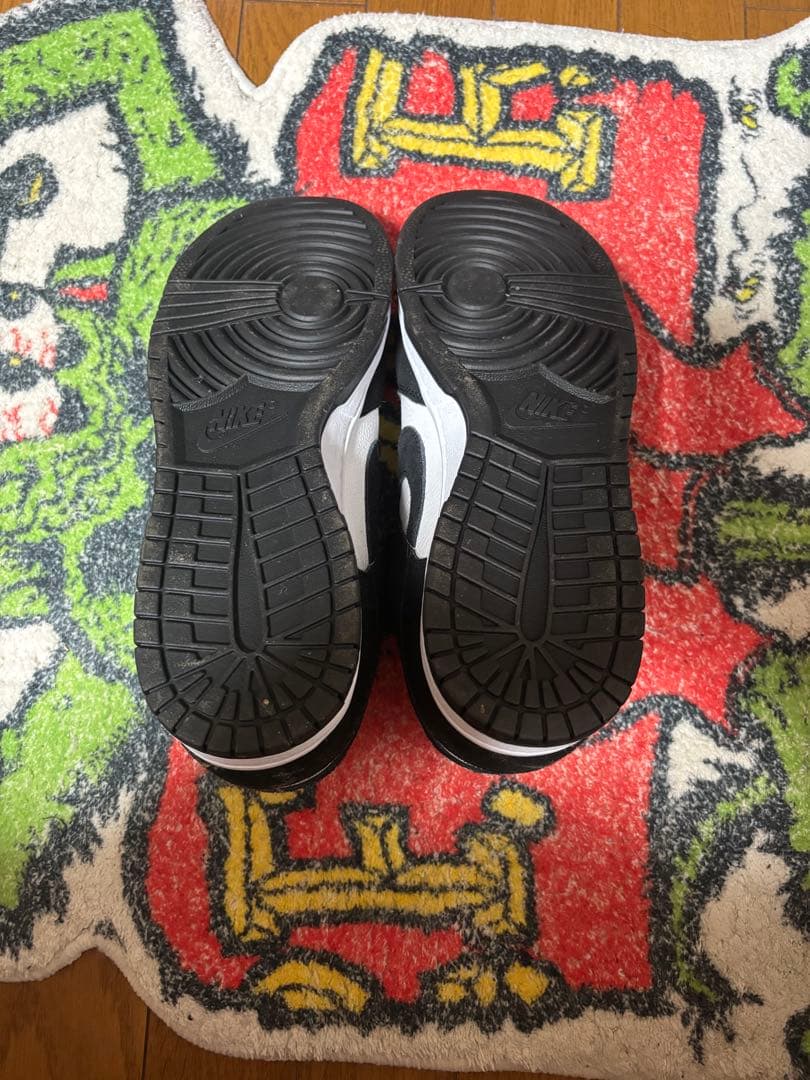 NIKE Dunk Low パンダ　スウェード — image 3