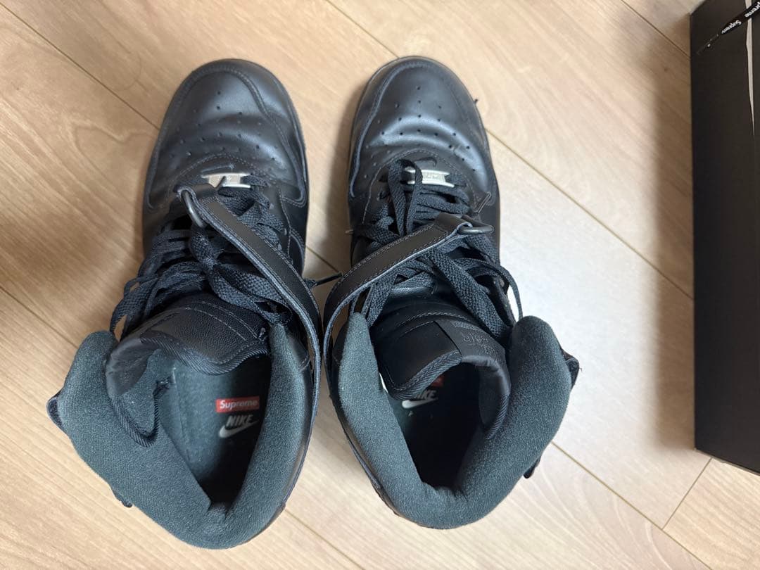 ム*シ様 Supreme Nike Air Force 1 Mid Black — image 3