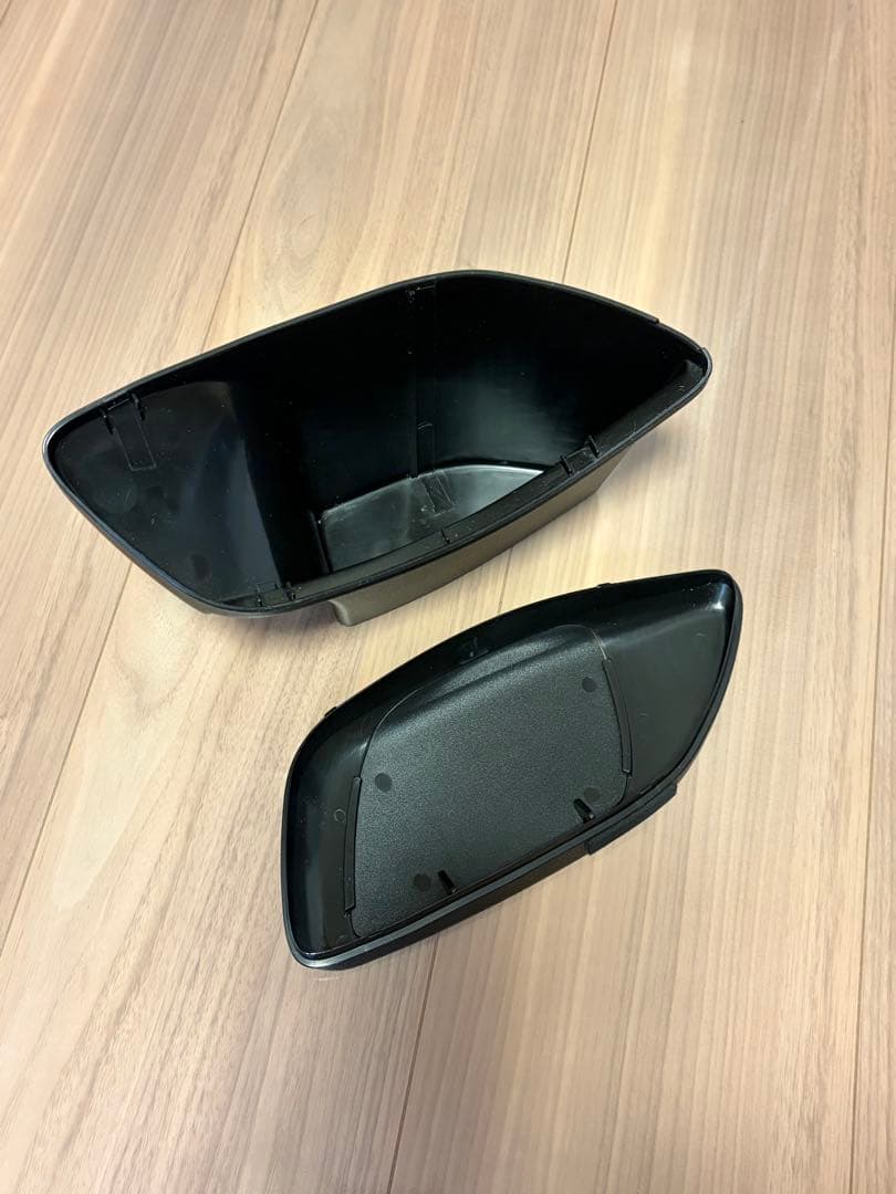 ヤリスクロス　純正　ダストボックス　ゴミ箱 — image 3