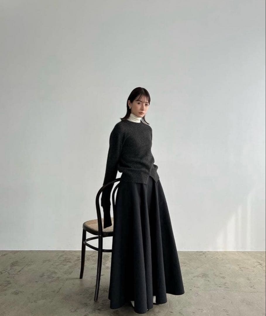 clane VOLUME FLARE MAXI SKIRT クラネ サイズ1 黒 — image 2