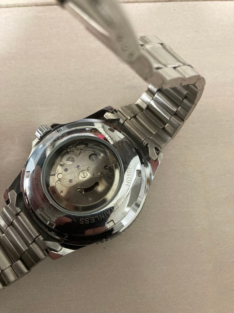 稼動美品 レッドダイヤル ステンレス 自動巻き腕時計 — image 3