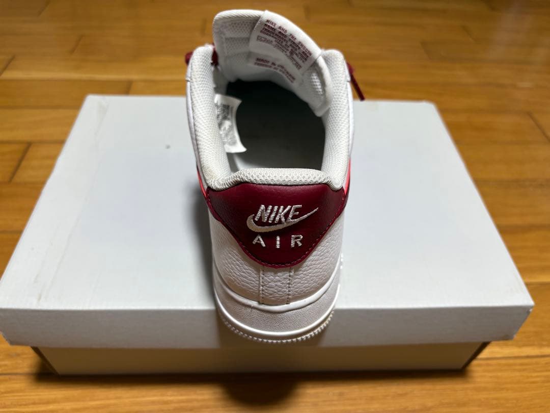 NIKE AIR FORCE 1 ホワイト レッド — image 4