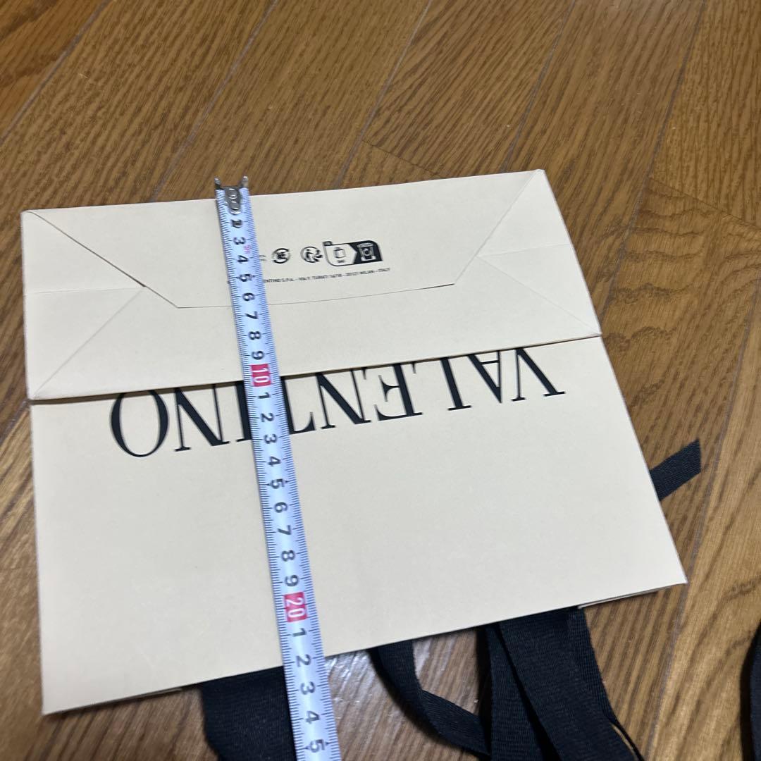 VALENTINO ショップ袋 ベージュ — image 4