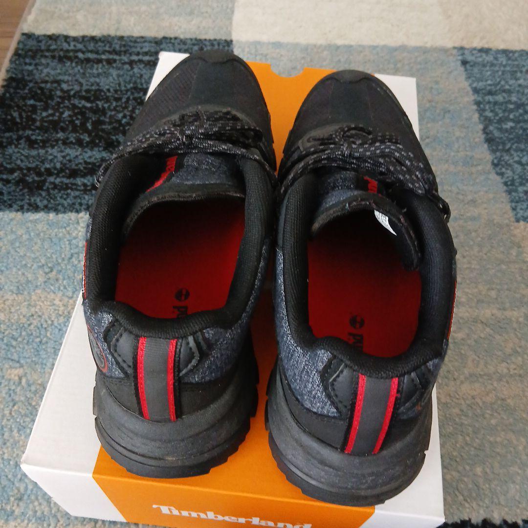 Timberland スニーカー ブラック　26.５センチ — image 3