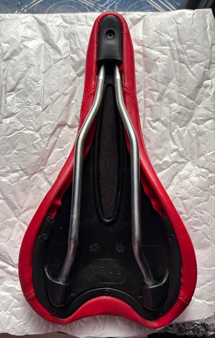 ロードバイク VELO製 Calamita due+ 純正サドル — image 5