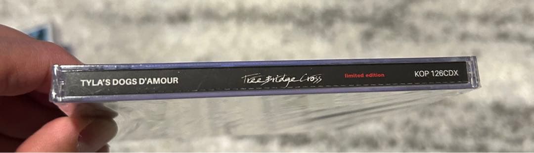 Tyla’s Dogs D'Amour Tree Bridge Cross CD — image 3