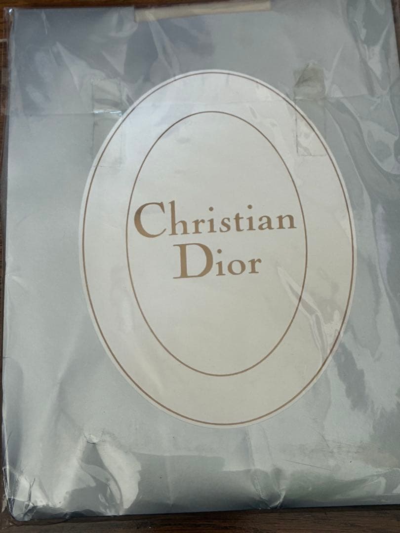 Christian Dior ディオール　ハンカチ　タイツ　ワンポイント　M — image 4