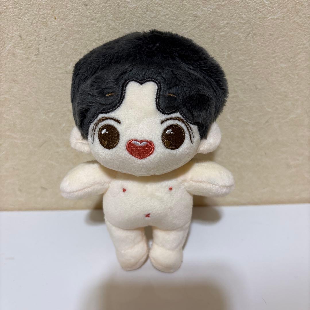 BTSホソク　ぬいぐるみ15㎝ — image 3