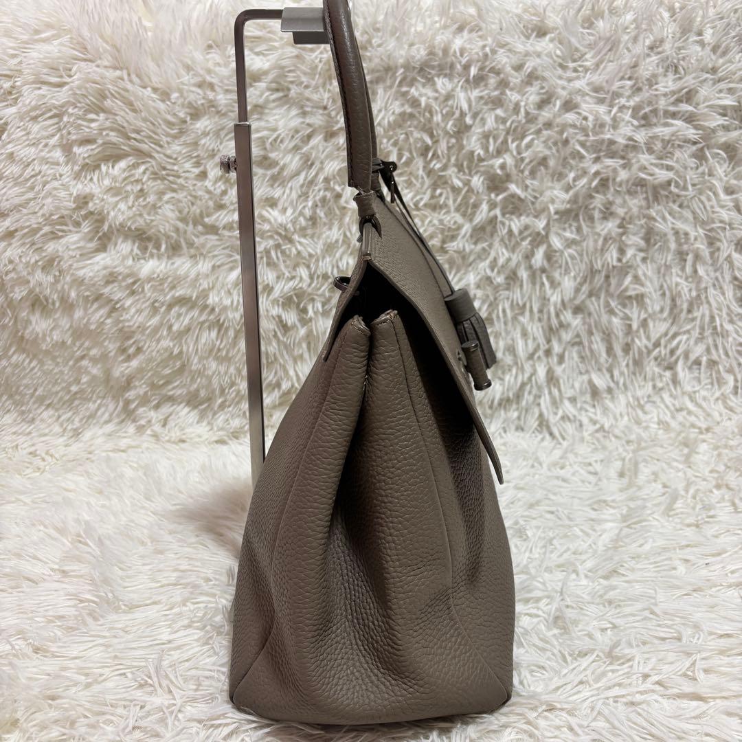 hoze ハンドバッグ グレージュ タッセル付き レディース — image 5