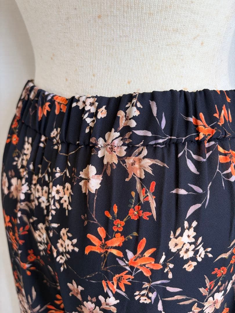 【未使用・タグ付】定価35,200円！セオリー　花柄イージーパンツ　ボタニカル — image 3