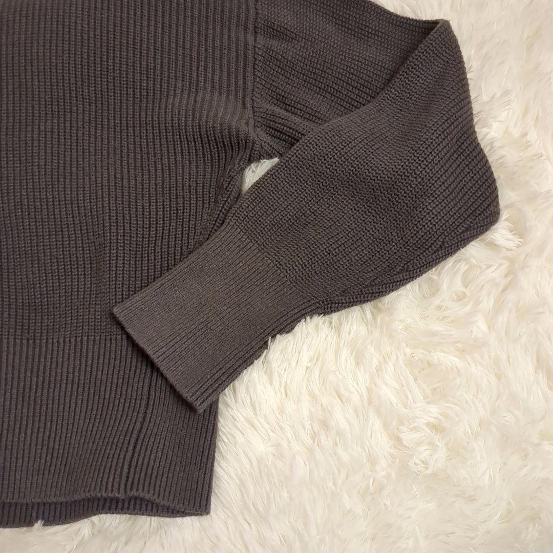 美品 ilLino (42) 長袖ニット クルーネック Vネック 大きめ 黒 — image 2