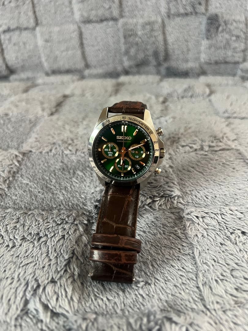 SEIKO クロノグラフ グリーン文字盤 ブラウンレザーベルト — image 3