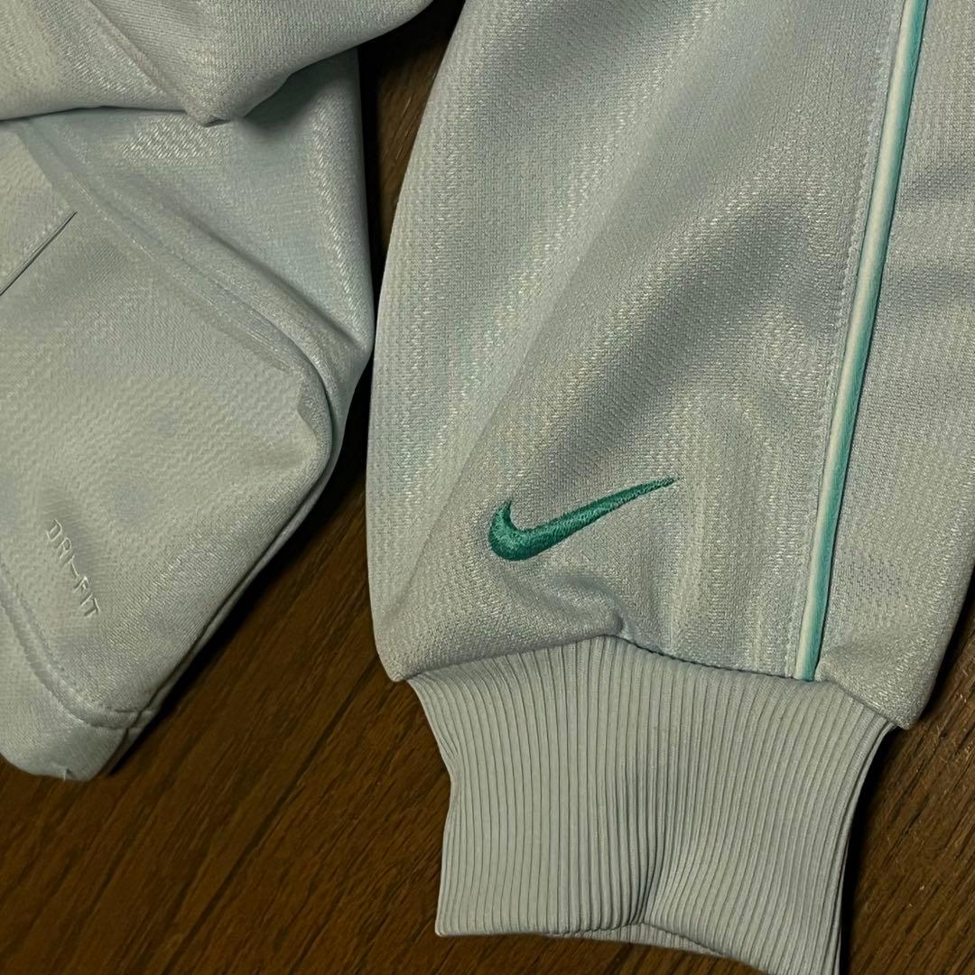 NIKE ミントグリーン　ジャージ — image 3