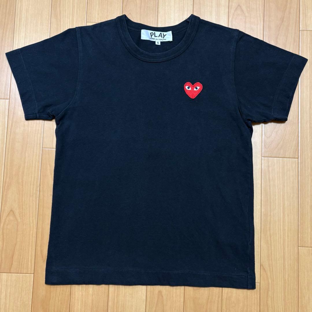 プレイ コムデギャルソン Tシャツ サイズS ブラック 黒 半袖 赤ハート — image 3