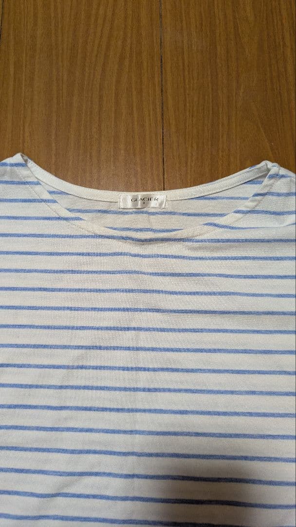 白青ストライプ Tシャツ — image 3