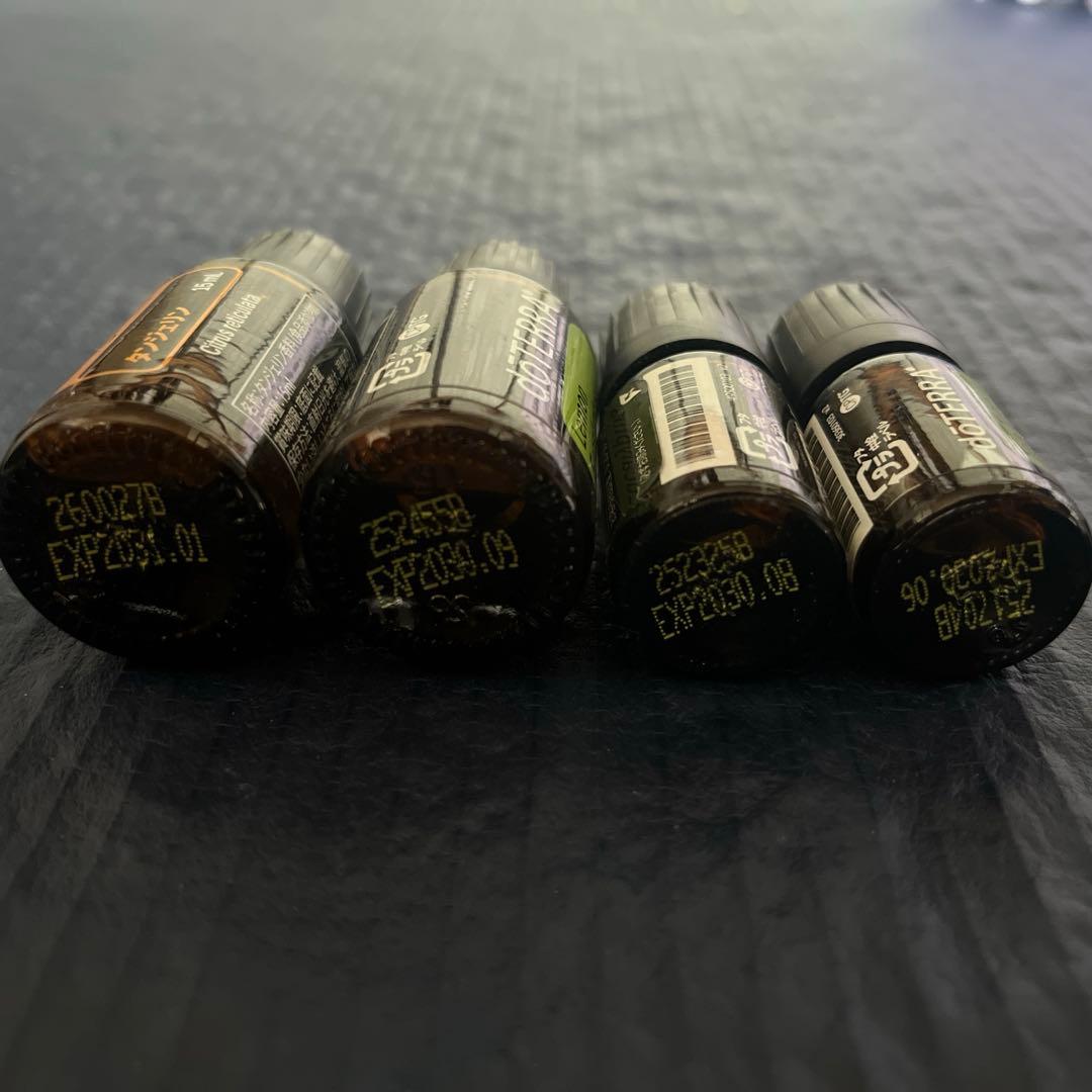doTERRA ドテラ　エッセンシャルオイル　４本セット — image 2