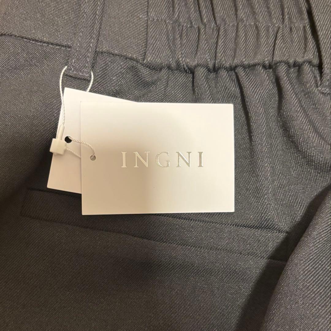 INGNI グレー テーパードスラックス — image 2