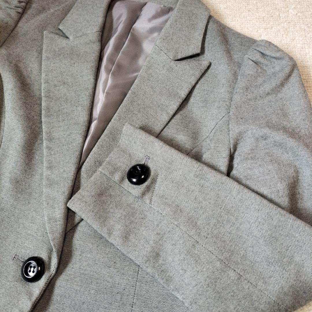 新品同様♡♡クリスタルシルフグレー ャケット34 — image 3