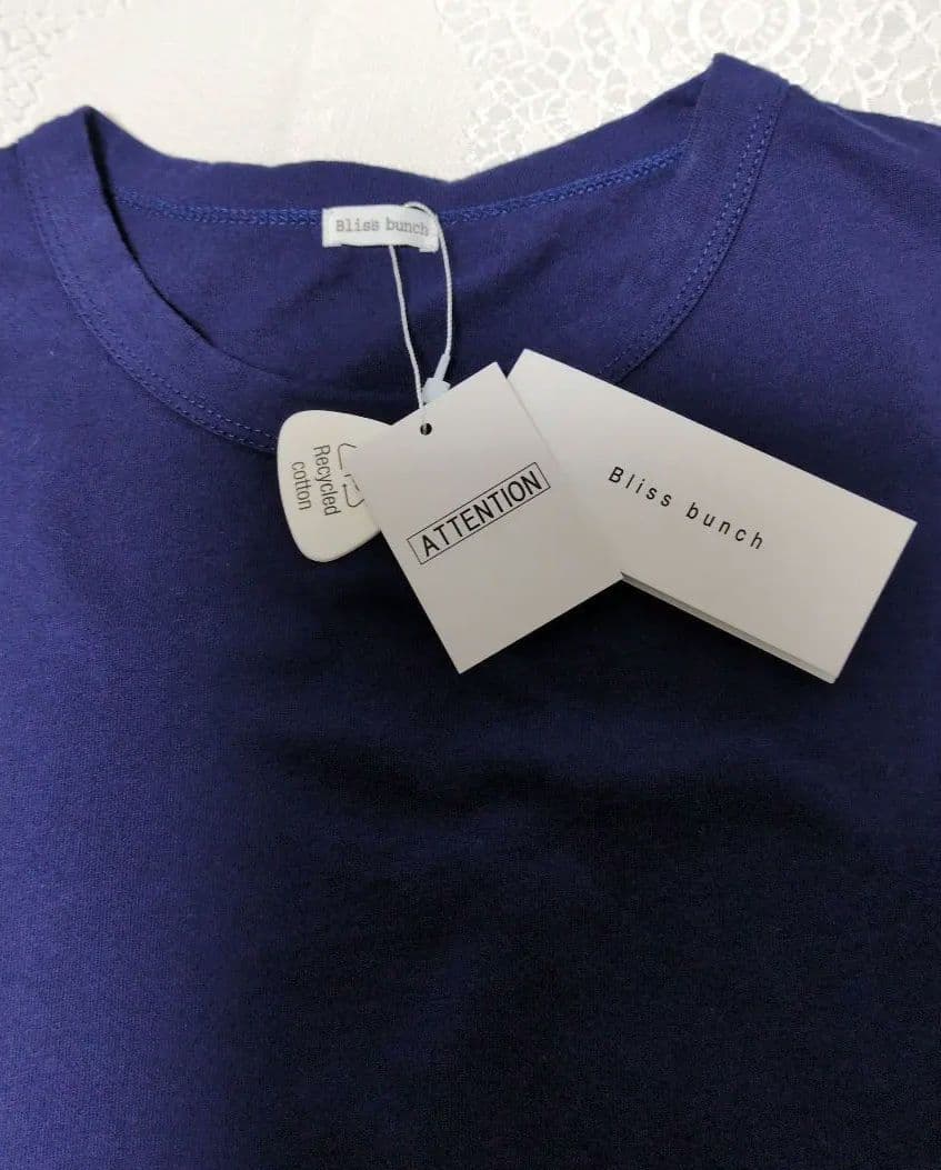 Bliss bunch ドット柄切替Tシャツ ネイビー — image 5