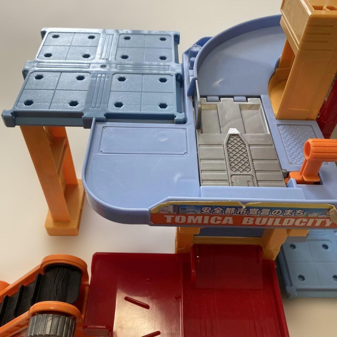 トミカ ビルドシティ 建設現場セット — image 4