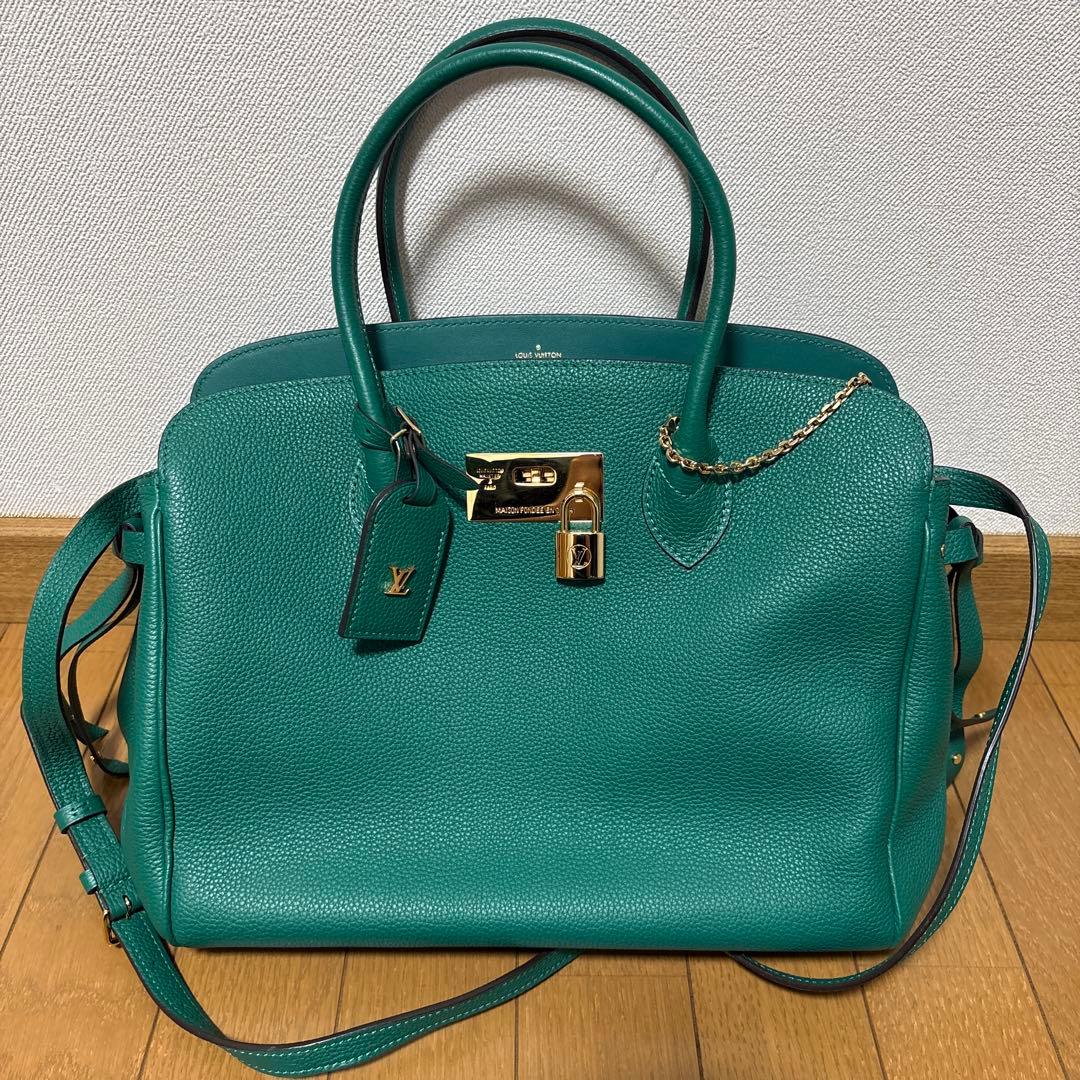 LOUIS VUITTON ルイヴィトン ミラMM ショルダーバッグ — image 2