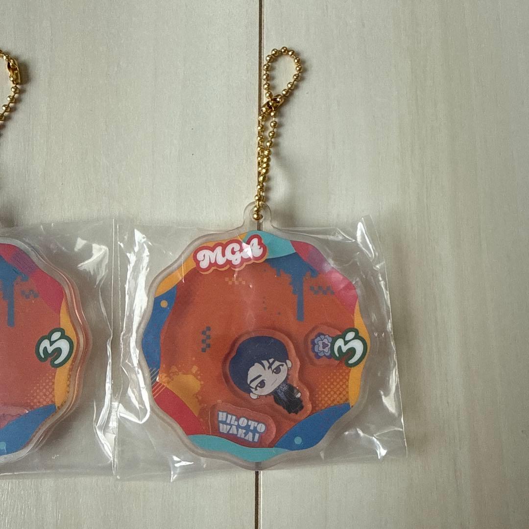 MGA アクリルキーホルダー 3種セット — image 4