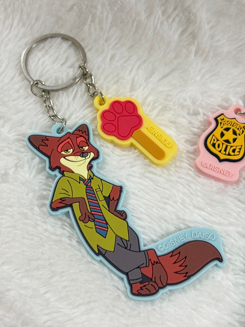 ズートピア　ラバーキーホルダー — image 3