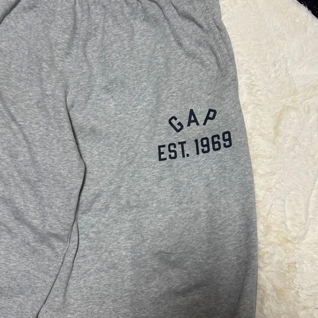 GAP グレー スウェットパンツ L — image 2