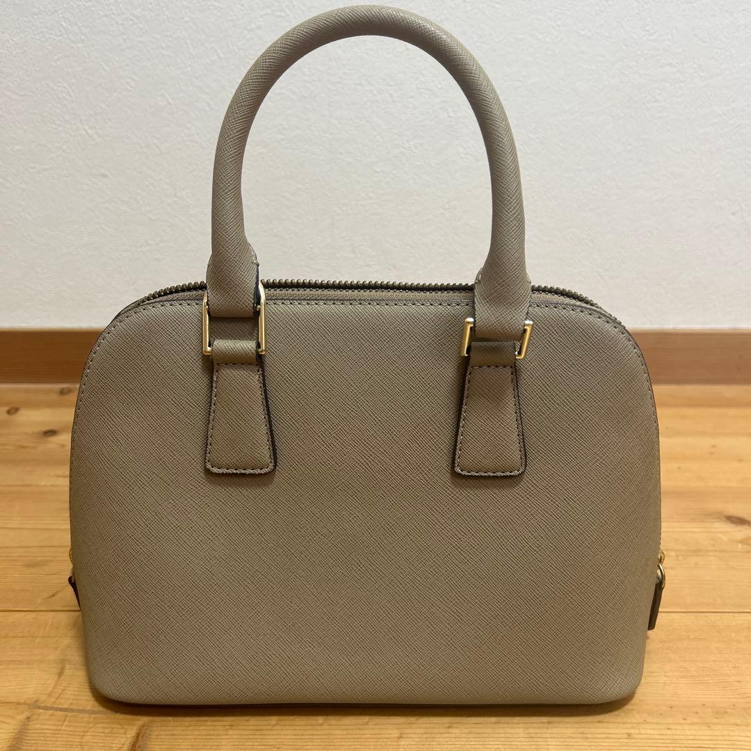 バッグ　グレー　上品　パーティー — image 2