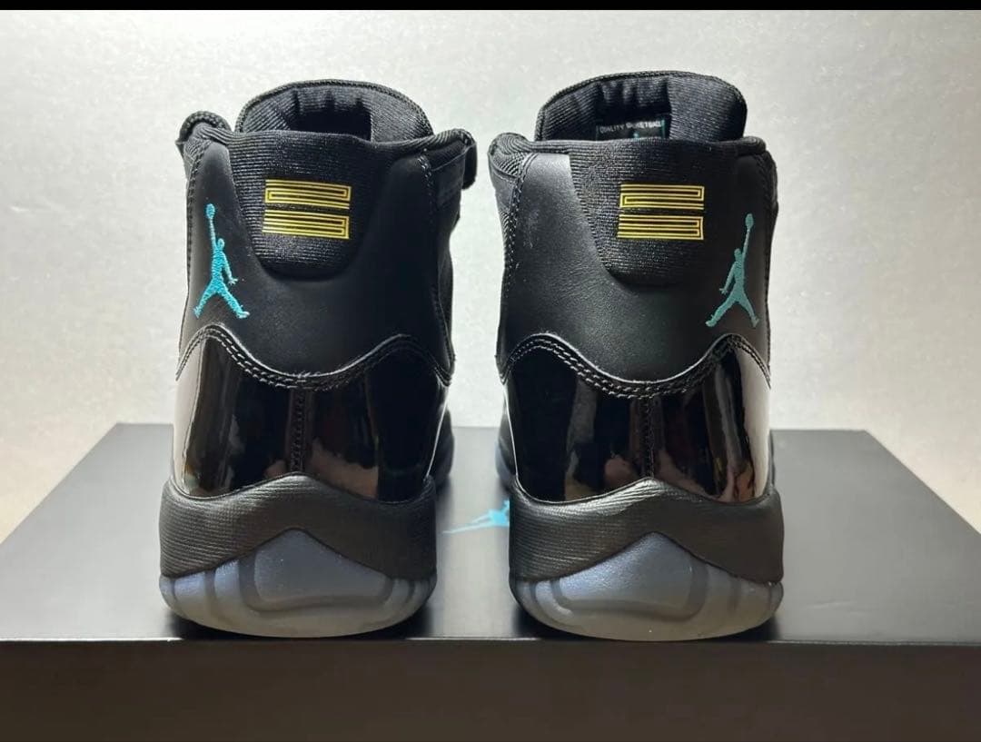 【美品】 28.5cm / Air Jordan 11 "Gamma" — image 4