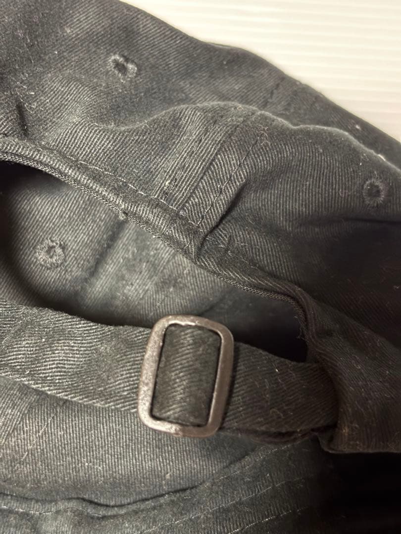 ブラックのキャップです。 サイズ不明です。 — image 5