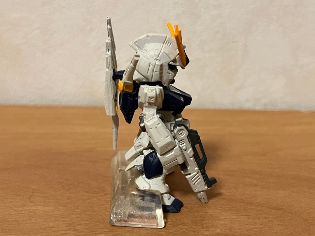 【美品】FW GUNDAM CONVERGE SP01 νガンダム & サザビー — image 5