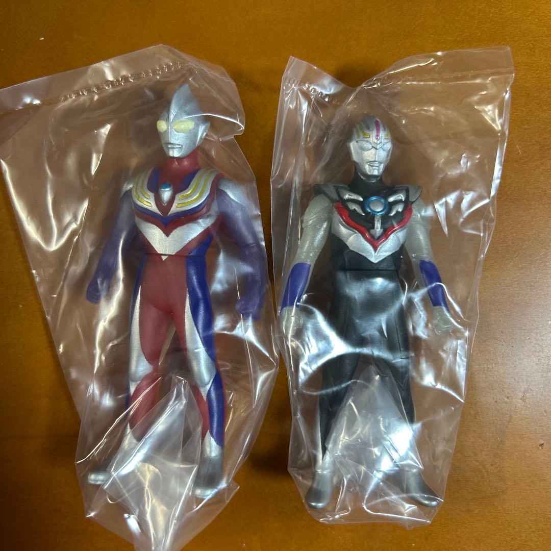 未使用　ウルトラマンオーブスペシウムゼペリオン＆ウルトラマンティガ — image 2