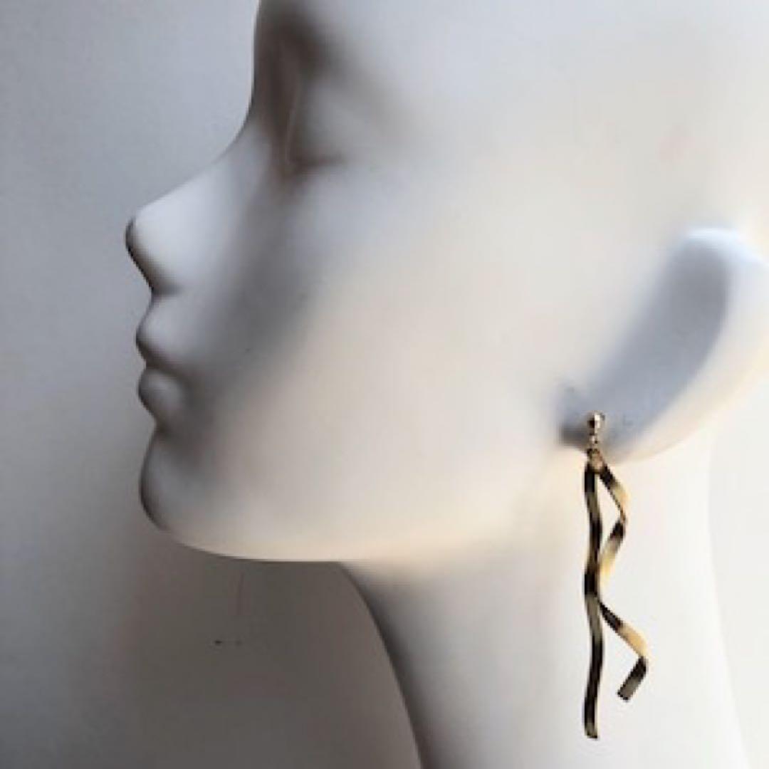 【TAMARI】wave earrings ヴィンテージ　リメイク　イヤリング — image 2