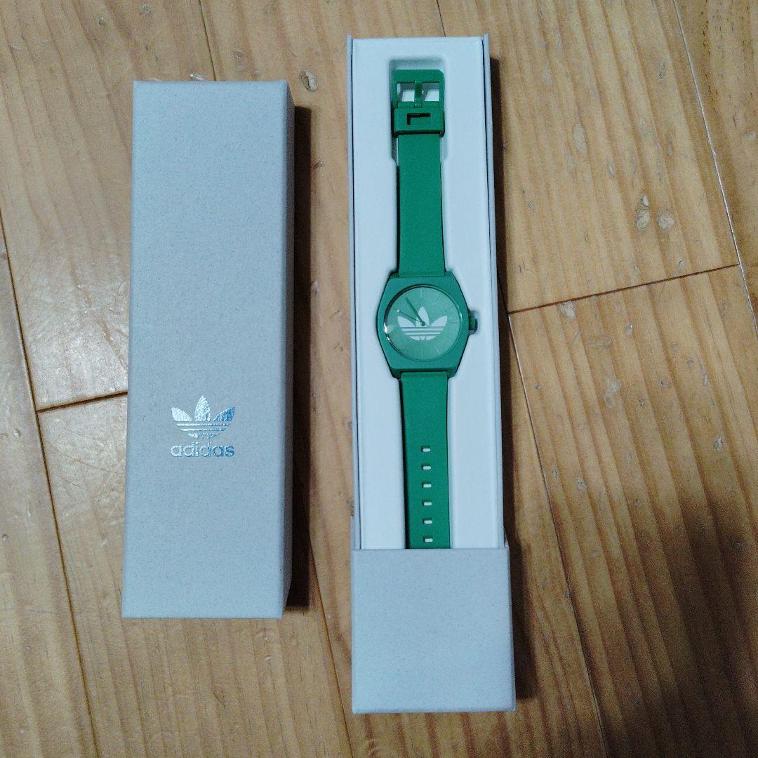 adidas グリーン 時計 — image 2
