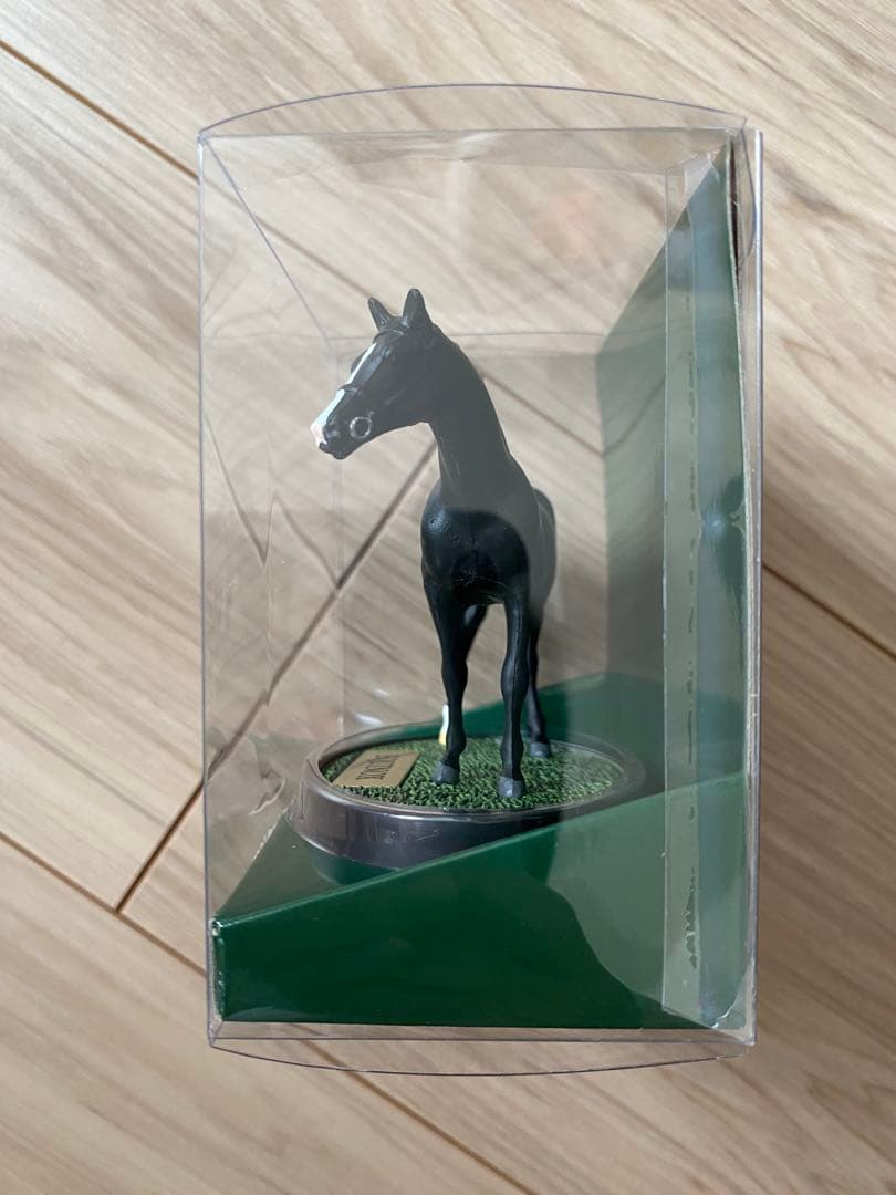 【新品】競馬　フィギュア　イクイノックス — image 4