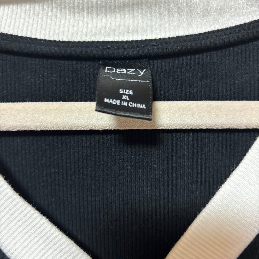 クロップ丈　Tシャツ　長袖　ロンt トップス　ライン　白　黒　ブラック — image 4