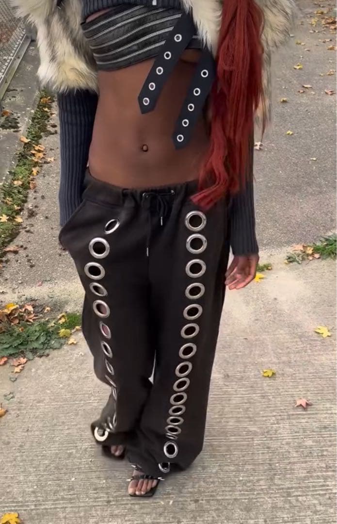 SHEIN X Scot Louie LYSMO ハトメ スウェットパンツ — image 2