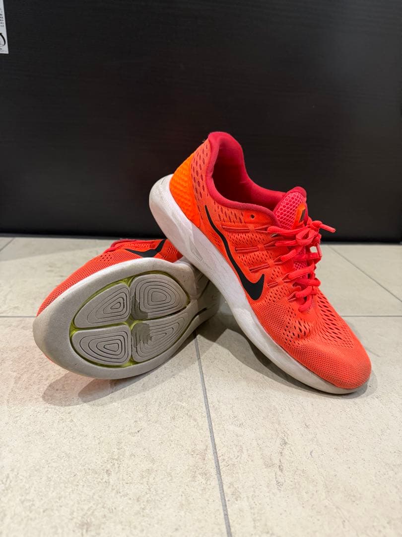 【値下げ交渉OK】NIKE LunarGlide 8 ランニングシューズ — image 3